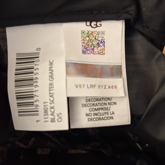 UGG Nylon Black Scatter Graphic Snap Back Baseball Cap, Unisex OSFM - Picture 3 of 3